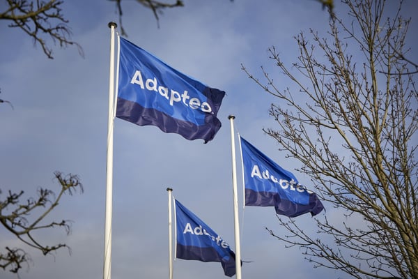 Adapteo Group køber udlejningsvirksomheden i JYTAS