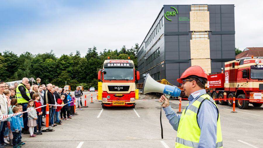 Flytning af stor kontorbygning