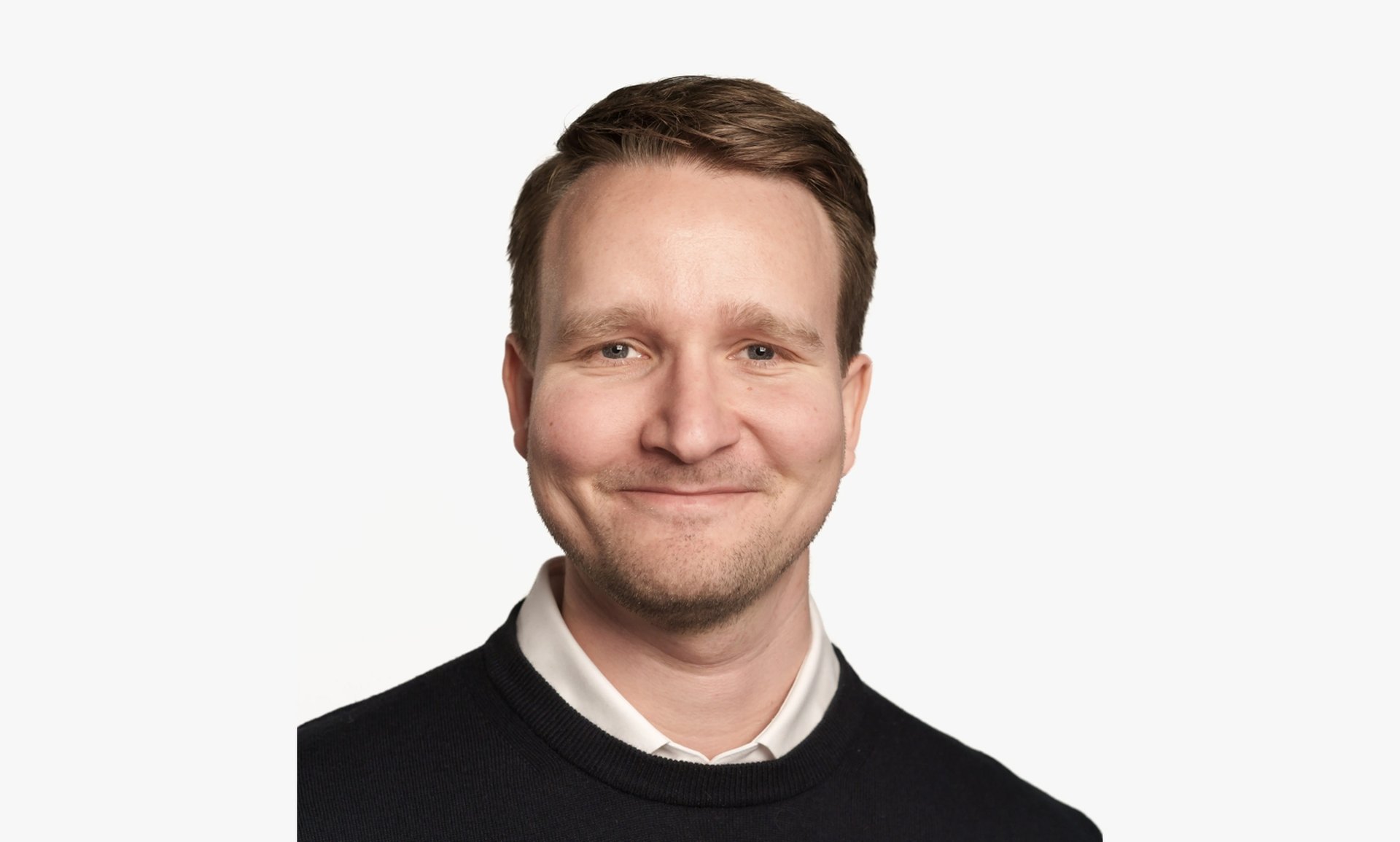 <span id="hs_cos_wrapper_name" class="hs_cos_wrapper hs_cos_wrapper_meta_field hs_cos_wrapper_type_text" style="" data-hs-cos-general-type="meta_field" data-hs-cos-type="text" >Adapteo ansætter skarp profil til udvikling af nye og eksisterende forretningsområder</span>